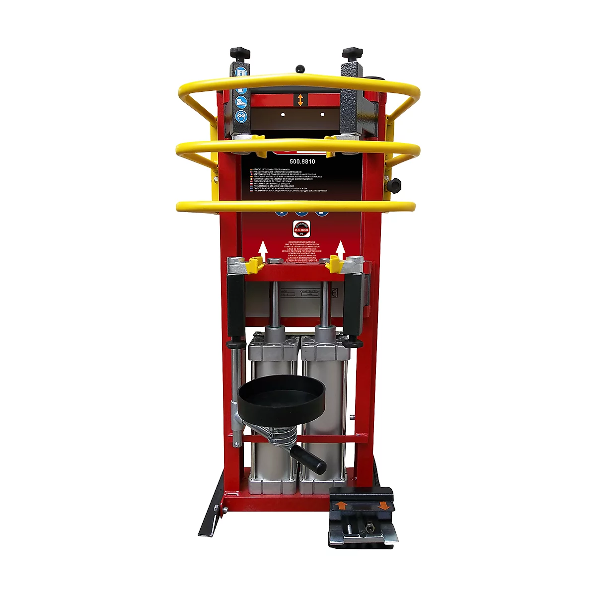 Roter und gelber Werkzeugrahmen mit Hydraulikzylindern und Fußschalter. Beschriftungen und Pfeile sind erkennbar.